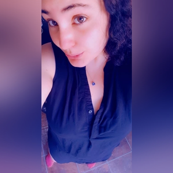 Meet your Posher, Jade - Picture 16 of 16